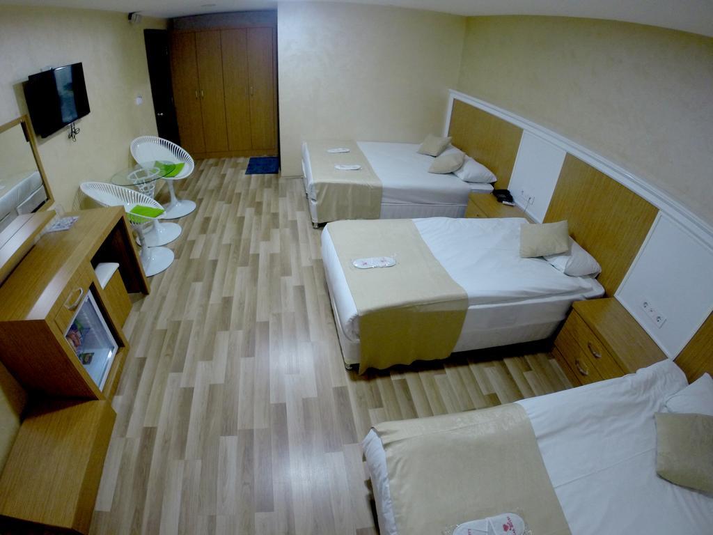 Lal Hotel Istanbul Bagian luar foto