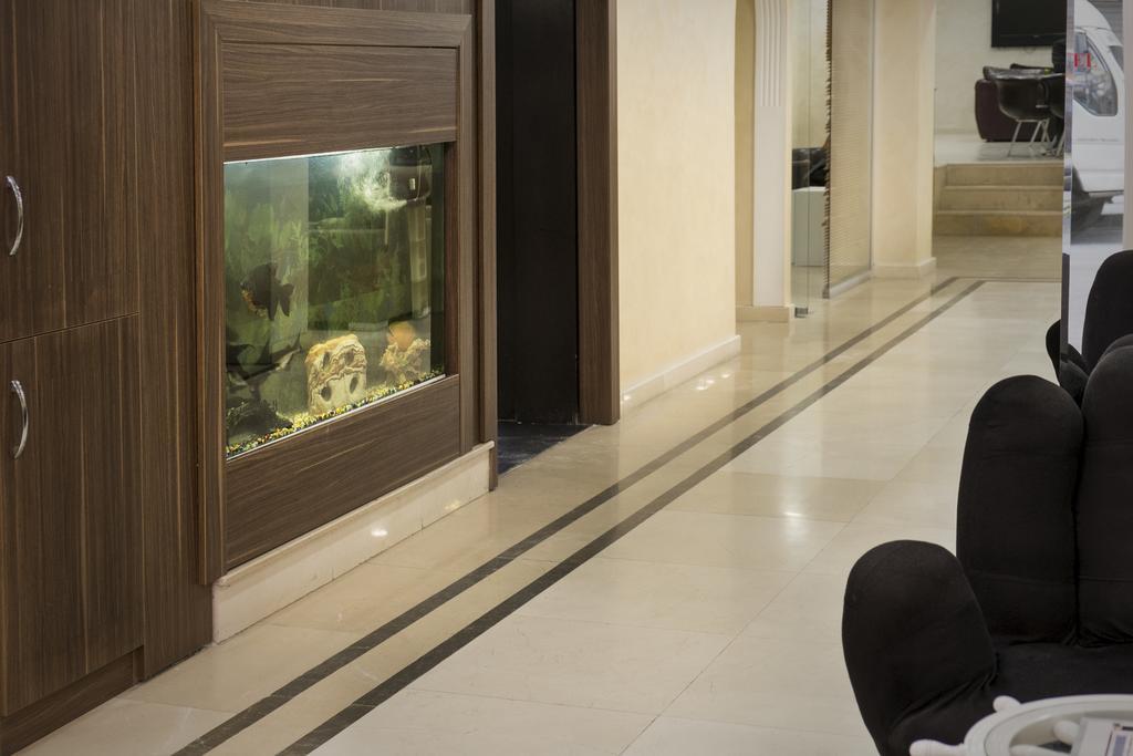 Lal Hotel Istanbul Bagian luar foto