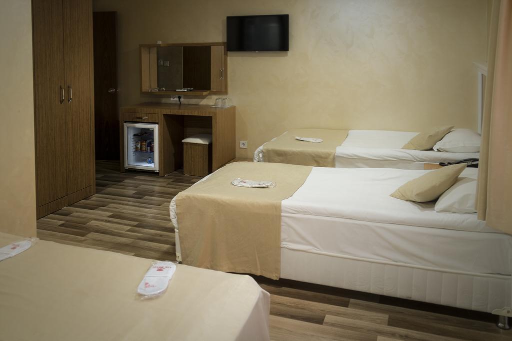 Lal Hotel Istanbul Bagian luar foto