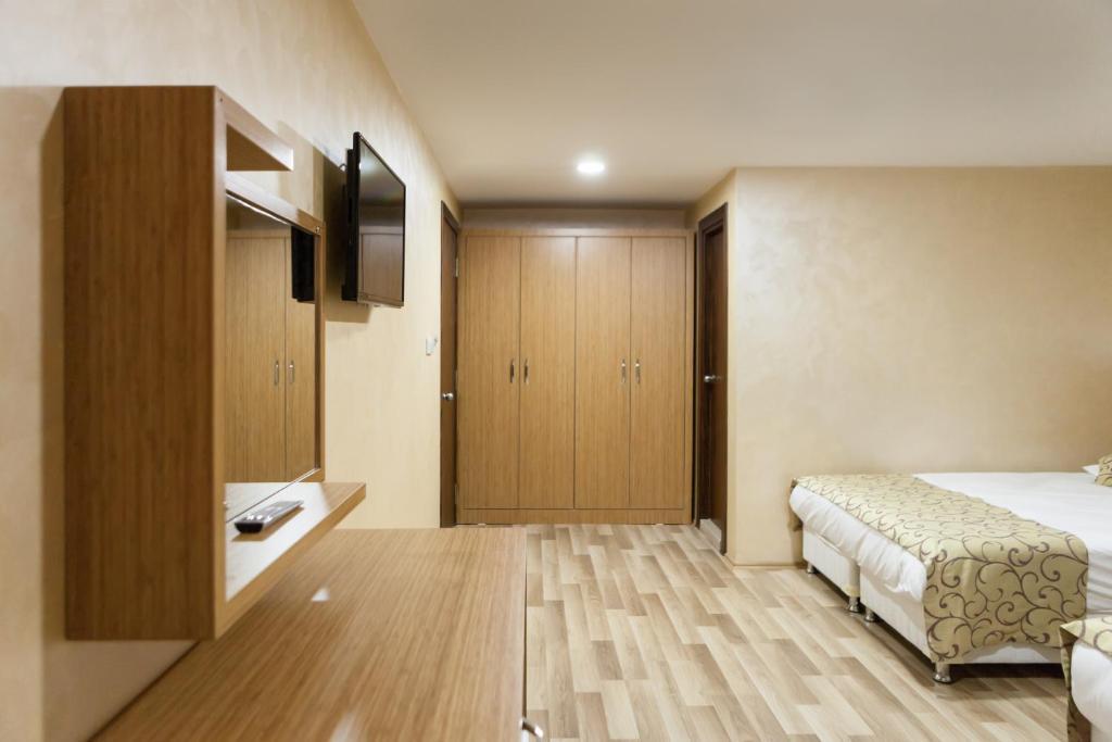 Lal Hotel Istanbul Bagian luar foto